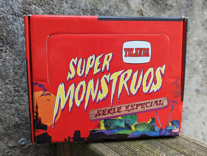 1992 #1 Dracula 3.75" PVC Figure Yolanda Monsters Spanish Super Monstruos Horror Halloween