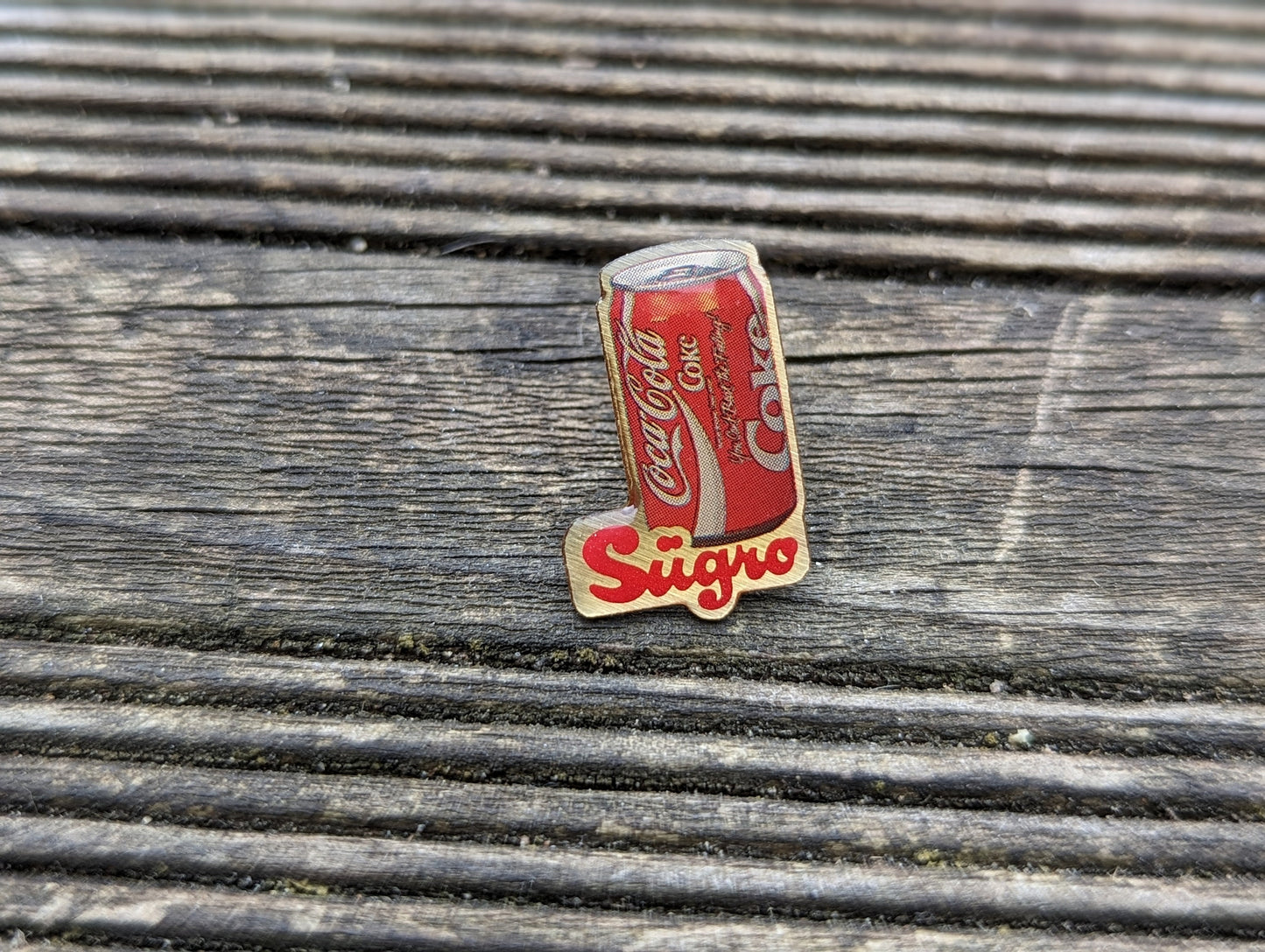 Vintage Coca Cola Pin Badges [Various Designs]